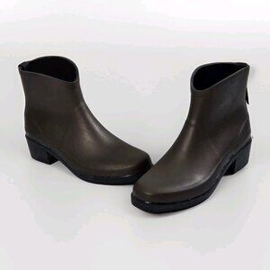 Aigle Miss Juliet Rain Boots Womens EU 41 US 10 Rubber Round Toe Slip On Ankle